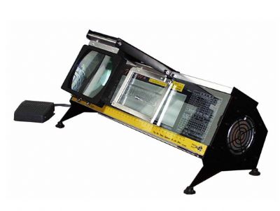 點(diǎn)擊查看詳細(xì)信息<br>標(biāo)題：觀(guān)片燈 閱讀次數(shù)：4193